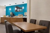 Days Inn by Wyndham Kingston