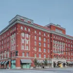 ウェスティン・グレートサザン・コロンバス Vue Columbus周辺のホテル