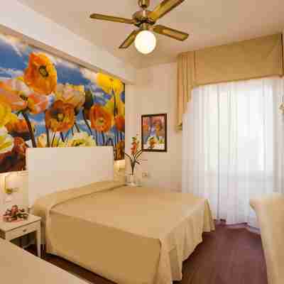 Hotel Apollo Rooms