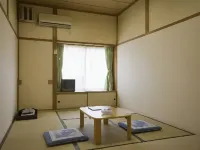 Seaside Inn Kiraku - 2-Sterne