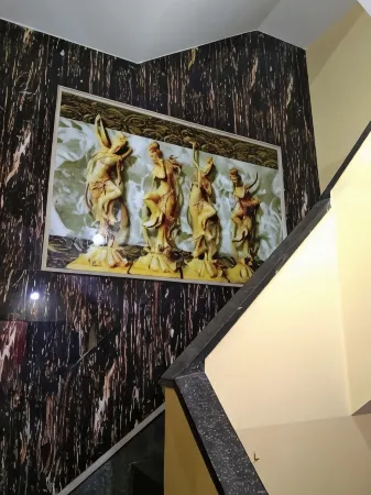 Goroomgo Mukta Dhanbad