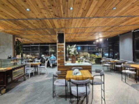 Azmal Hotel & Suites Hotels in Irbid