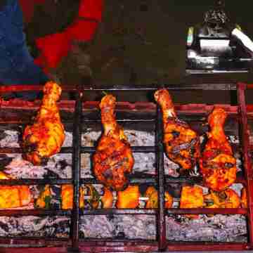 The Lake Retreat Dining/Meeting Rooms