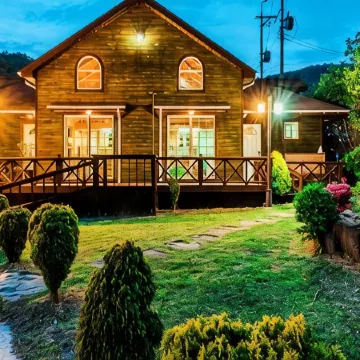 Ganghwado Ganghwa Pension Band Отели рядом с достопримечательностью «Горная крепость Канхва»