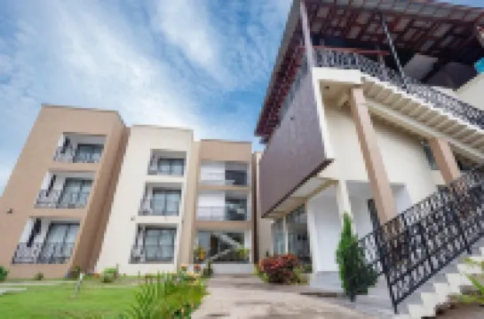 에이든 홈스 앤 아파트먼츠 호텔  호텔