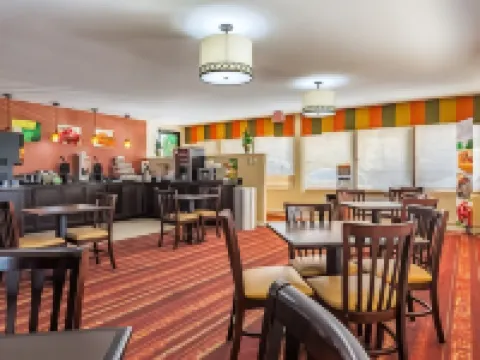 ควอลิตี้ อินน์ โคลัมบัส ใกล้ ฟอร์ตเบนนิง โรงแรมในโคลัมบัส