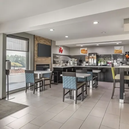 Quality Inn & Suites Athens University Area