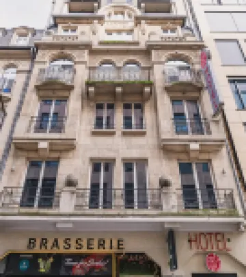 Hotel Grey โรงแรมใน