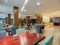 Yitel (Xi'an Hi-tech Zone Wanda Plaza) Hotels near Gaoxin