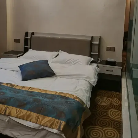 Qiangjun Hotel