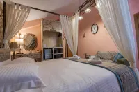 Maria's Boutique Rooms - balcony