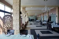 Hotel Sputnik Batumi - Rooftop Pools