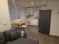 Terrific 2-bedroom house with AC in Thousand Oaks