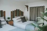 Canyon Rest! Sleeps 10, Pool, Private Patio/Hottub - 3-stjärniga