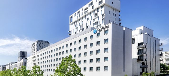 H2 Hotel Duesseldorf City Hotels in Dusseldorf