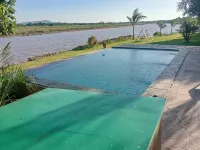 Zambezi Chalet. Game & Canoeing Safaris + Fishing. - 4 Sao