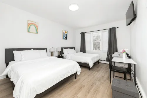 Modern NYC Duplex with Gym,GameRoom Close ToTimesSq,Statueof Liberty+FreeParking - con encanto