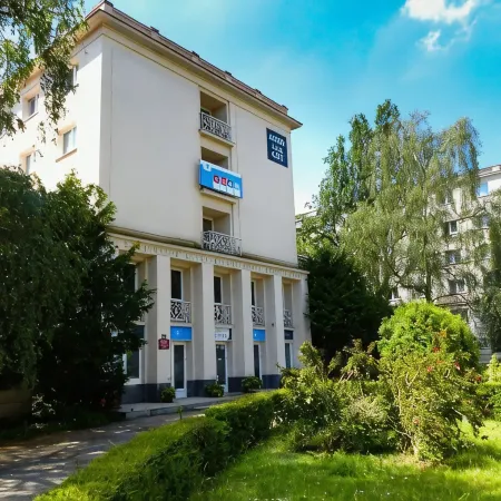 University Hotel