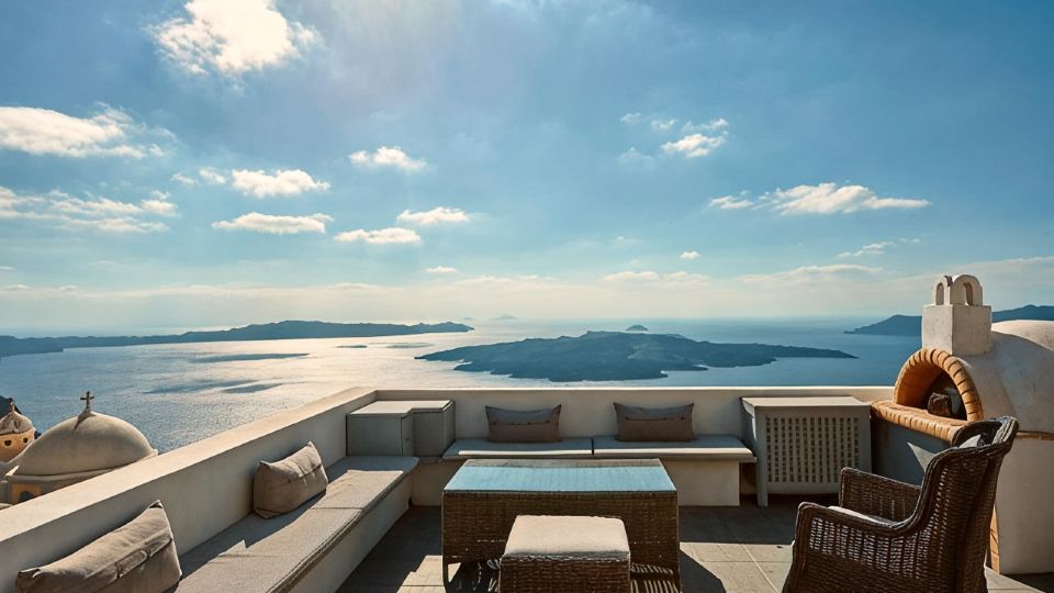 Villa Dakoronia•Stunning caldera view Private Pool