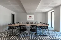 Hotel du Roi & Spa by Sowell Collection