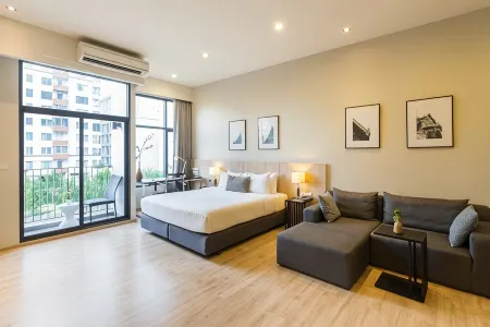 The Residence on Thonglor by UHG