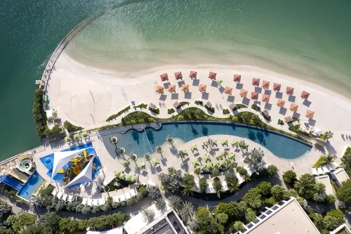 Four Seasons Hotel Bahrain Bay