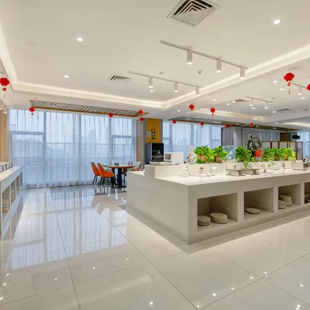 Shanshui Yuntian Holiday Hotel
