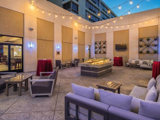 Fullerton Marriott at California State University