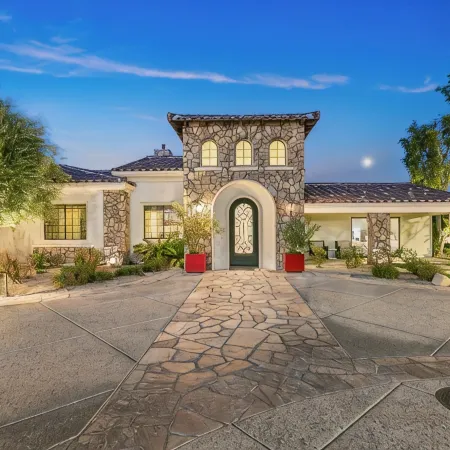 Luxury+deals,Cinema,Basketball,Volleyball, Pickleball, Putting Green,Ping Ping