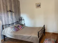 Beautiful house with large spring-water pool at the gateway to the Cévennes Hotels in Alès