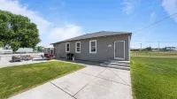 Pet-Friendly Home and Farm Style Experience