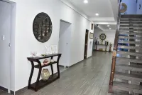 Spacious 5-bedroom house with capacity of 20+ people in Playa Metalio Sonsonate - 3-Star
