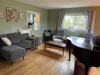 3-Bedroom 2 Bathroom House in Indiana, PA with WiFi, Central AC/Heat.