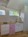 Cozy Stay in the Okanagan. Top wineries and golf courses just minutes away. - Wifi