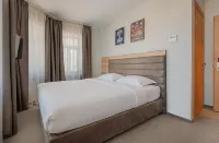 โรงแรมกัสโตส ทเวอร์สกายา - วิวภูเขา