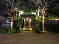 The Palmery - مسبح غير متناهي