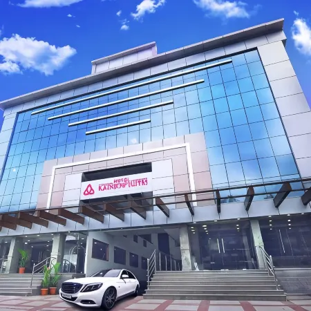 Hotel Rainbow Suites