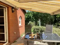 Vacation Home Tied - East Frisian Charm in a Historic Farm Worker's House for 4 - 4 stjerner
