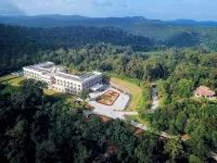 Montrose Golf Resort and Spa -Coorg - parking