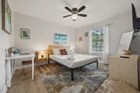 6Bd Decatur Home Sleep 13 - balcony