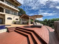 Stunning Ocean View Chateau - Experience it All - Kolam Renang