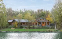 Chalet Copperwing on small-scale nature campsite 't Ol Gat. - chambre d’hôtes