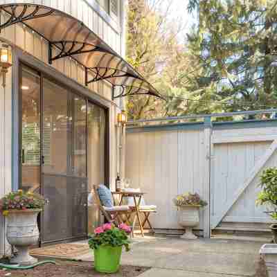 Secluded Private Suite in Bridle Trails – Near Major Tech & 25 Min to Seattle Hotel Exterior