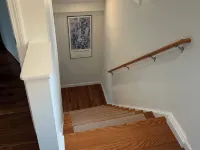Stay at this charming one bedroom cottage and enjoy exploring the Finger Lakes.