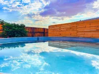 Haven Rock: The Secluded Sanctuary Experience - Swimmingpools