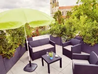Central apartment with beautiful furnished terrace - Wifi