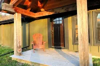 Cozy Timber Frame Home!  5 minutes to Holiday Valley and downtown Ellicottville!