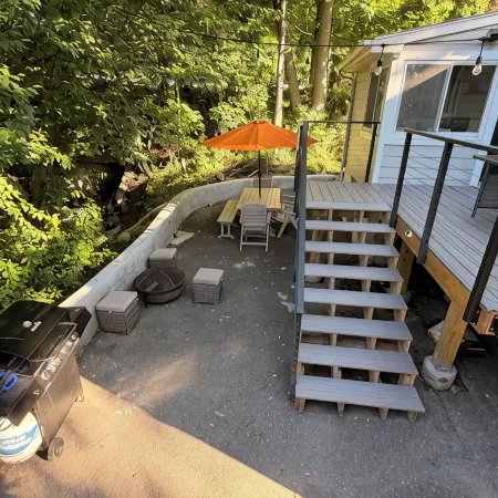 Ann Creek:  Charming 2 BR fully renovated house at Greenwood Lake. Dog friendly.