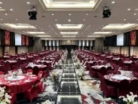 Hotel Furaya Hotels near Siak River