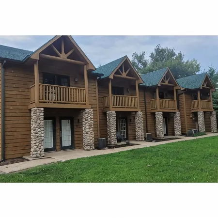 Bella Villa Familiar. Wifi. Close to Starved Rock Park Hiking Trails. Relaxing!